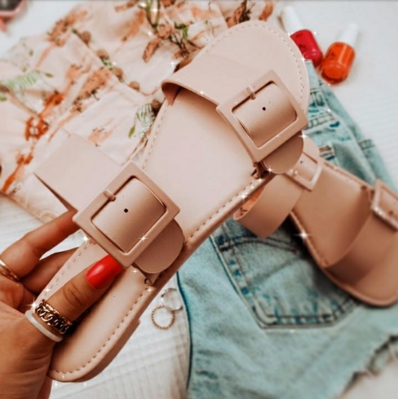 SUMMER collection// double buckle Pink sandal - Picture 2 of 5